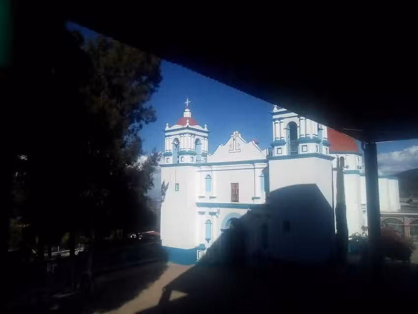 Iglesia Cat&oacute;lica Santa Cruz Xitla