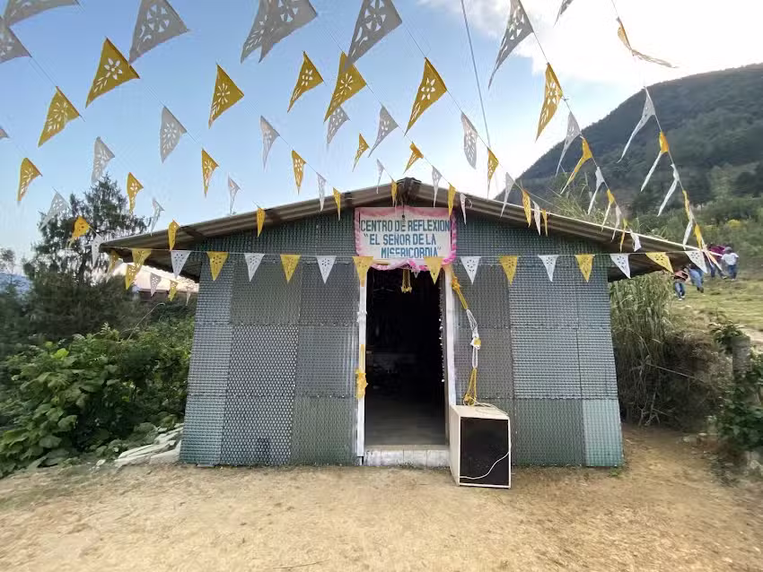 Iglesia. Centro de Reflexi&oacute;n. &ldquo;El se&ntilde;or de la Misericordia&rdquo;