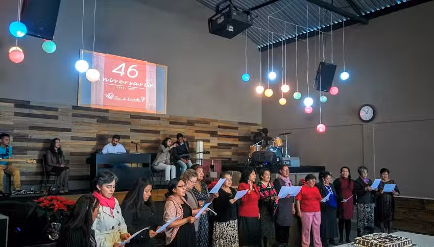 Iglesia Congregacional Pentecost&eacute;s Lirio de los Valles