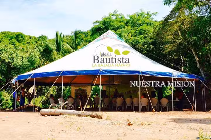 Iglesia Cristiana Bautista La Bajada,Nayarit.