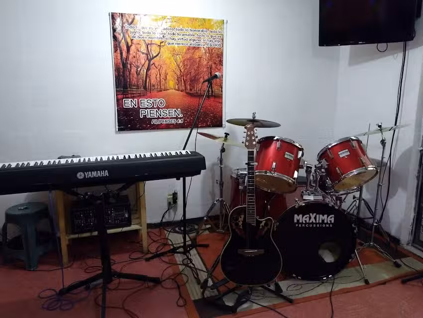 Iglesia Cristiana B&iacute;blica Dios con Nosotros