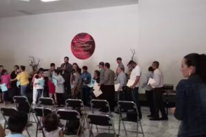 Iglesia Cristiana Casa De Dios