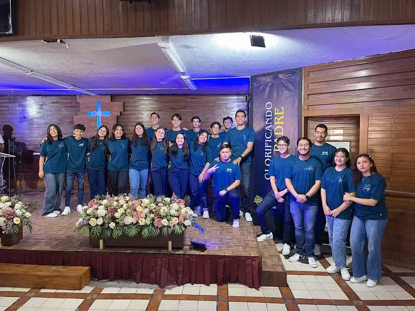 Iglesia Cristiana Casa De Oracion