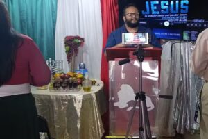 Iglesia Cristiana Cordero y Le&oacute;n