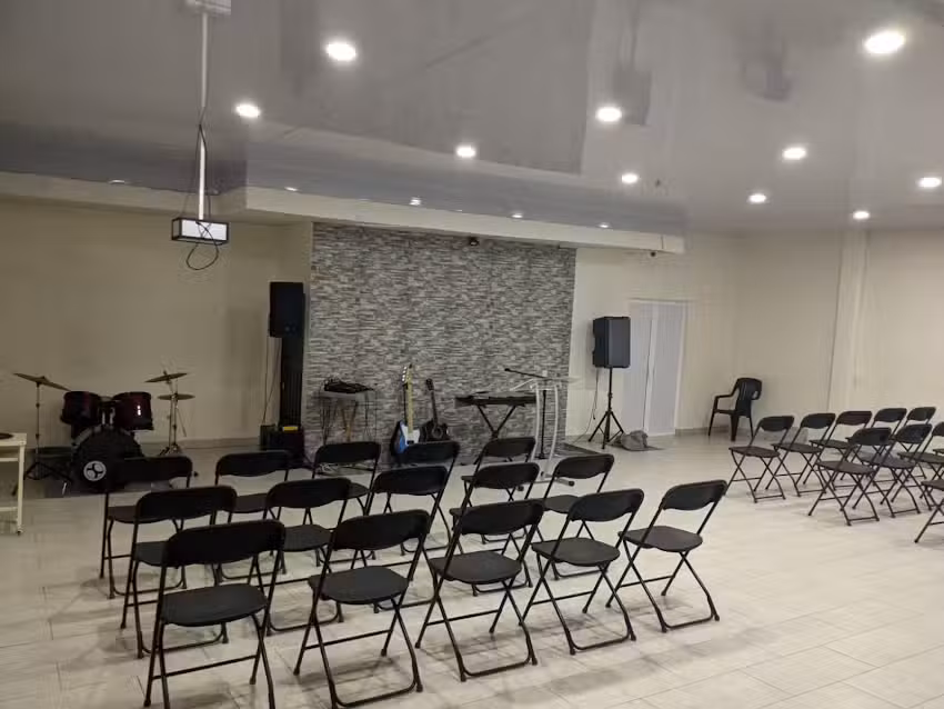 Iglesia Cristiana Eben-Ezer &ldquo;Restaurando Vidas&rdquo;