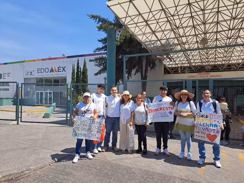 Iglesia Cristiana El lugar en Donde Habita Su Gloria