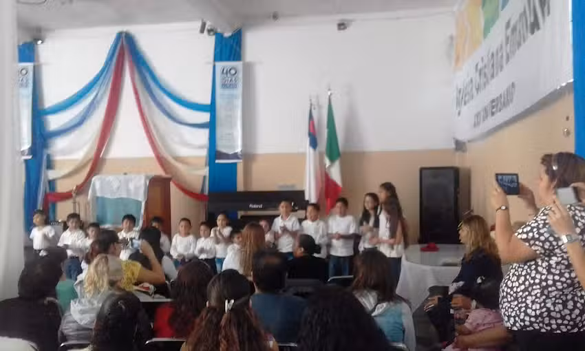 Iglesia Cristiana Emmanuel (Vida con Prop&oacute;sito)