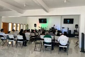 IGLESIA CRISTIANA FAMILIA EN VICTORIA