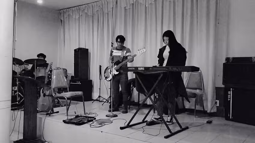 Iglesia Cristiana Gloria y Alabanza