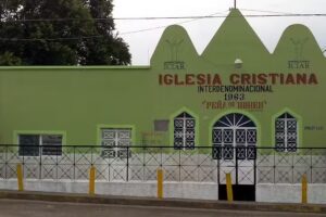 Iglesia Cristiana interdenominacional pe&ntilde;a de horeb