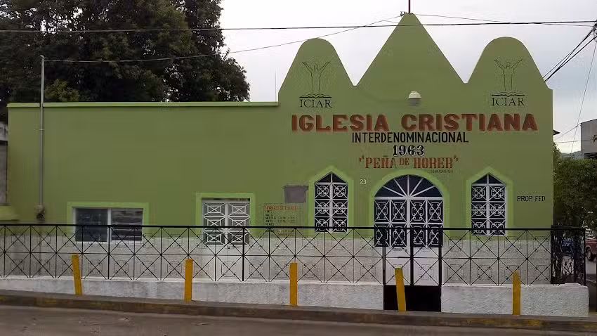 Iglesia Cristiana interdenominacional pe&ntilde;a de horeb