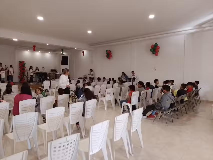 Iglesia cristiana Jesus fuente de vida eterna