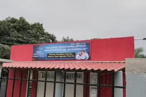 Iglesia cristiana Jes&uacute;s Predicando El evangelio