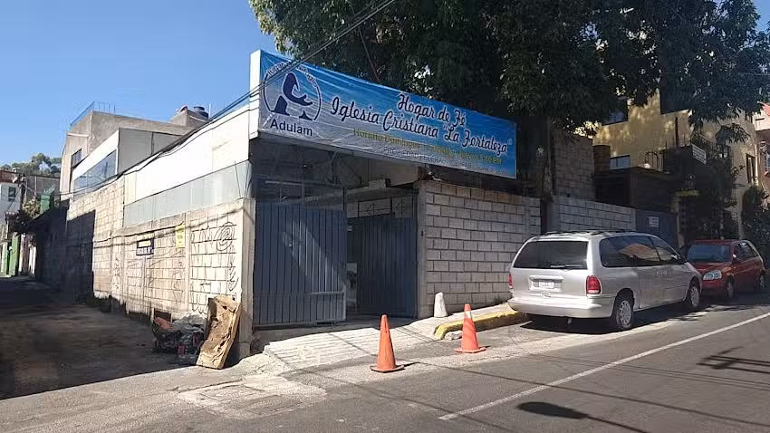 Iglesia cristiana la fortaleza