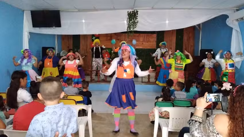 Iglesia Cristiana La Gloria De Dios