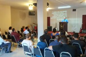 Iglesia Cristiana La Puerta