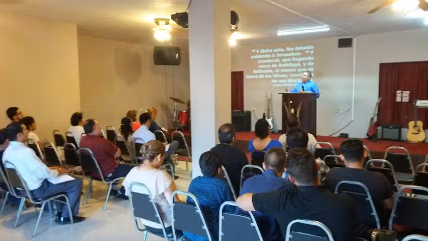 Iglesia Cristiana La Puerta