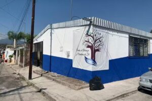 Iglesia cristiana Puertas de alabanza