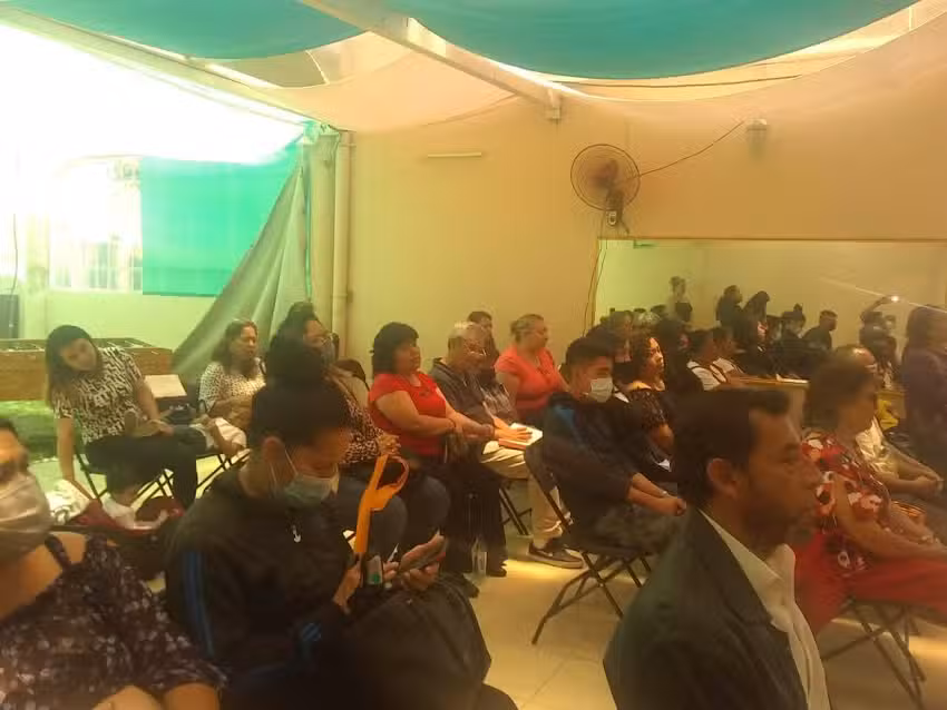 Iglesia Cristiana&rdquo;Resplandece&rdquo;