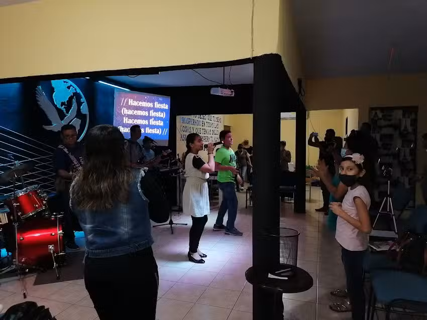 Iglesia Cristiana Restauraci&oacute;n Altamira