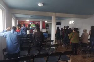 Iglesia cristiana r&iacute;os de Agua viva