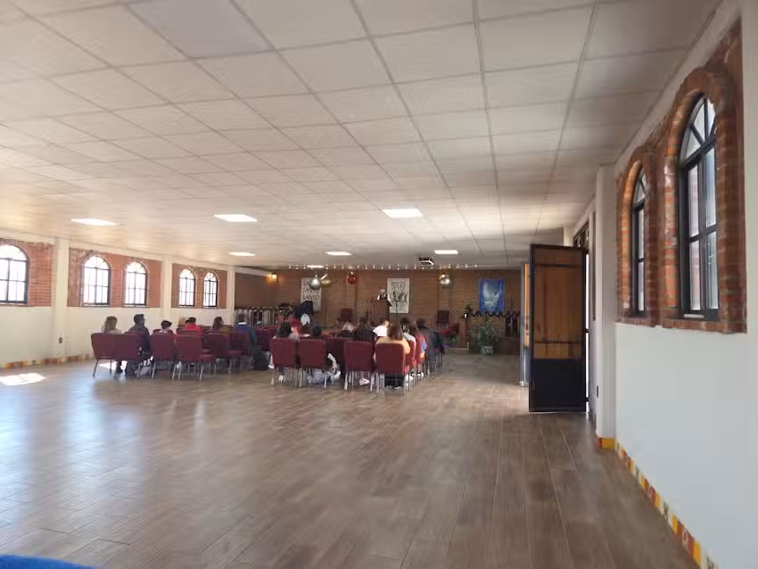 Iglesia Cristiana &ldquo;R&iacute;os de Agua Viva&rdquo;