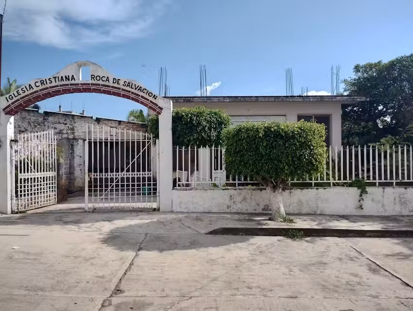 Iglesia cristiana Roca de Salvaci&oacute;n