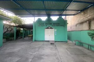 Iglesia Cristiana Universal Apost&oacute;lica de Jes&uacute;s Pentecost&eacute;s &ldquo;Rosa de Sar&oacute;n&rdquo;