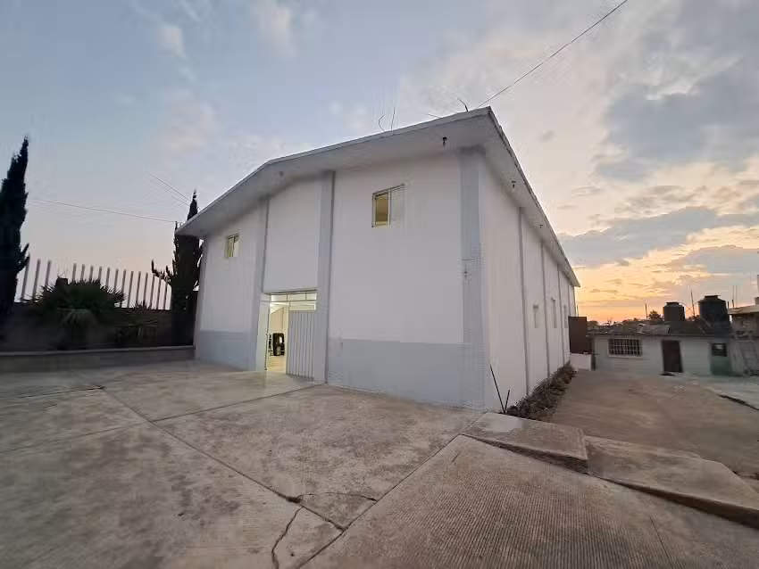 Iglesia Cristiana Universal de Cristo Manzana segunda