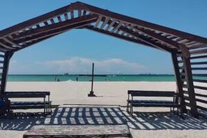 Iglesia Cruz de Madera