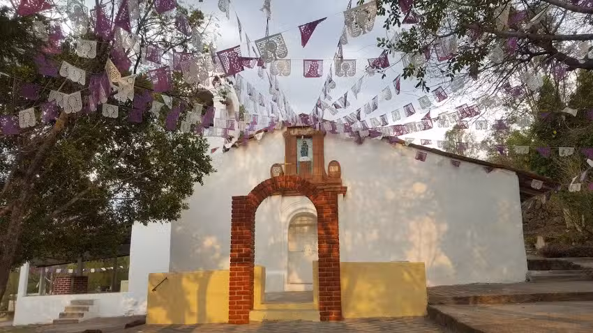 Iglesia De Ca&ntilde;ada De Tirados De Abajo