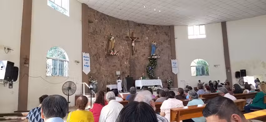 Iglesia de casa de Jorge cortez