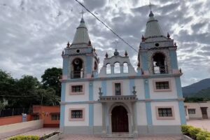 Iglesia de Cimarrón Chico