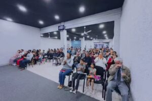 Iglesia de Compa&ntilde;erismo Cristiano La Casa Del Alfarero