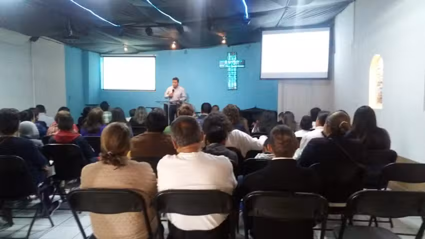 Iglesia de Cristo en Cofrad&iacute;a IV