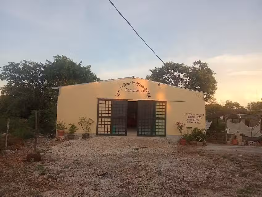 Iglesia de Cristo en Tedzidz