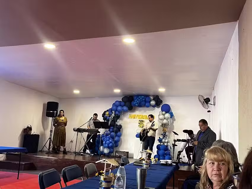 IGLESIA DE CRISTO LA VID VERDADERA