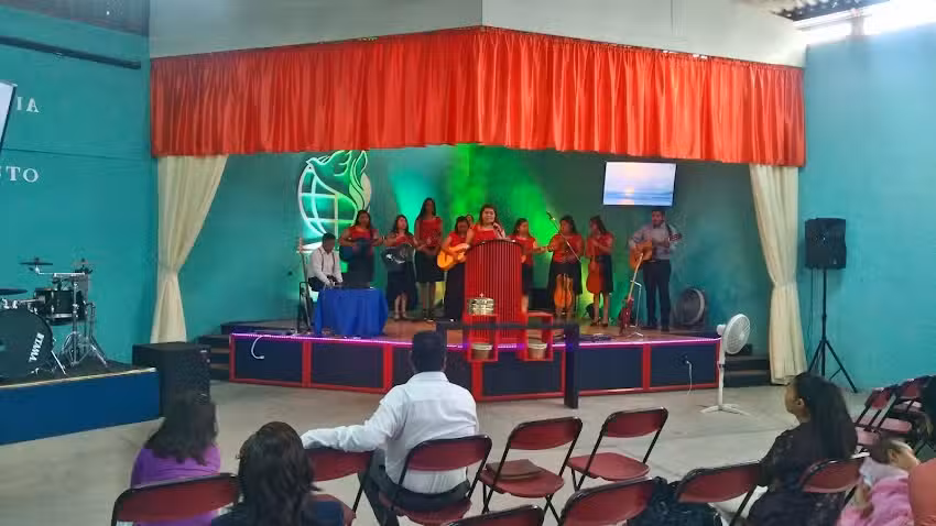 Iglesia De Cristo Las Am&eacute;ricas