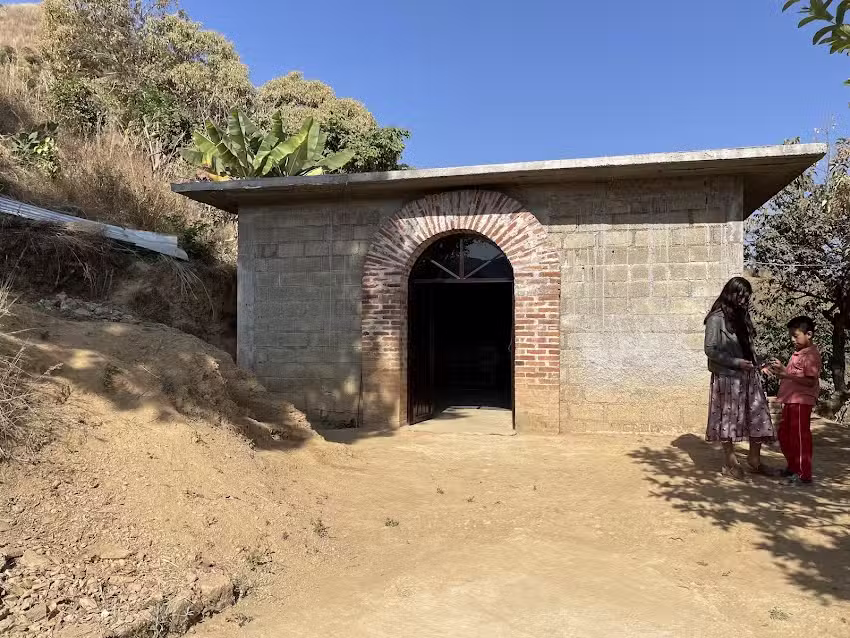 Iglesia de Dios 7&deg; d&iacute;a A. R. &ldquo;La Cofradia&rdquo;