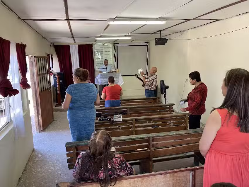 Iglesia de Dios (7&deg; d&iacute;a) A.R. Templo Le&oacute;n de Jud&aacute;