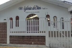 Iglesia de Dios 7°día “puerta de salvación”