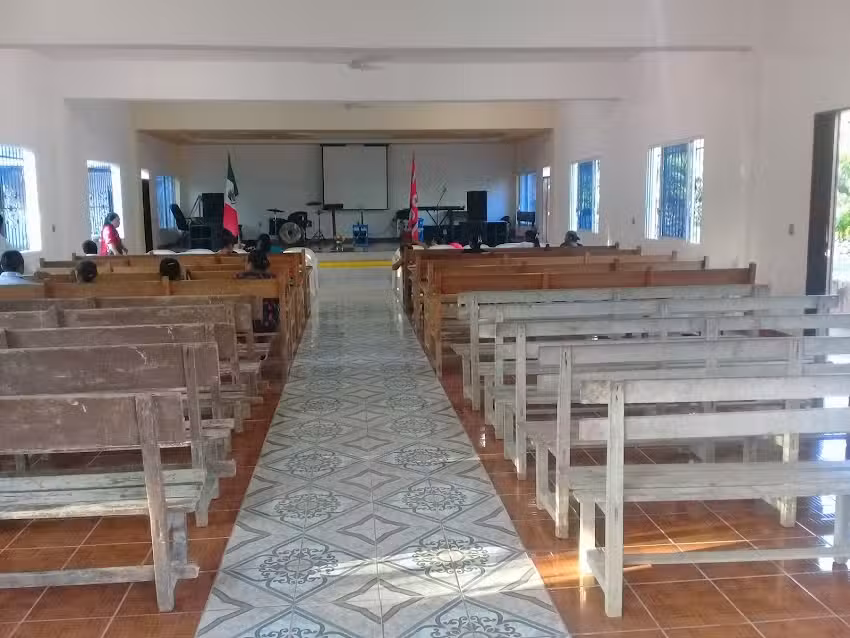 Iglesia De Dios De La Profecia &ldquo;Esperanza Viva&rdquo;