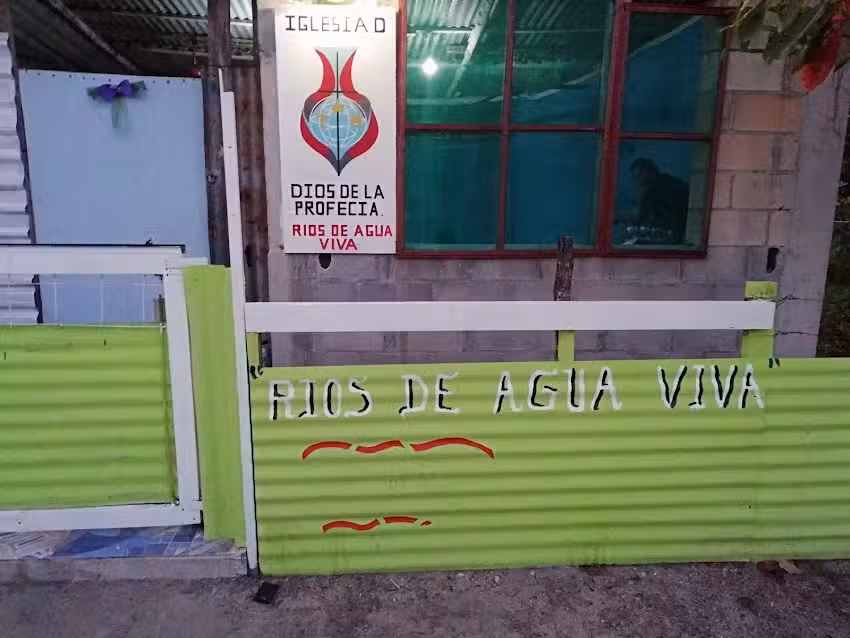 Iglesia de Dios de la profesia, Rios de agua viva