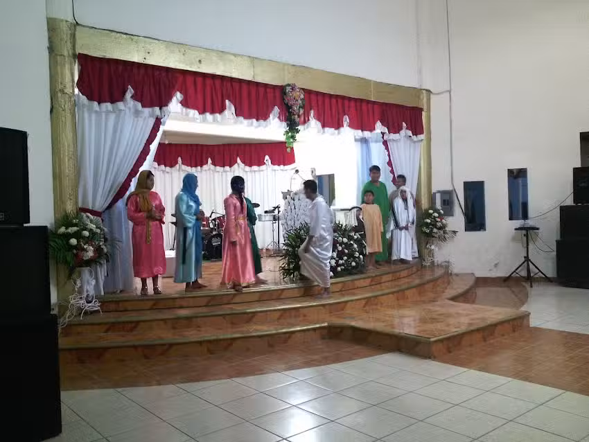 Iglesia De Dios De La Santidad