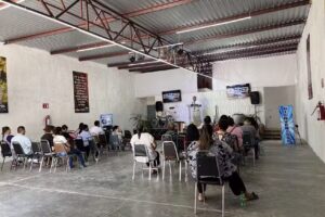 Iglesia de Dios Oasis de Amor Central Park