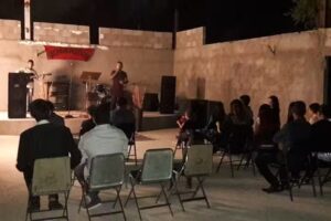 Iglesia De Dios, Puerta Del Cielo