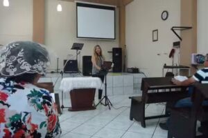 Igles&iacute;a De D&iacute;os Templo Bethel