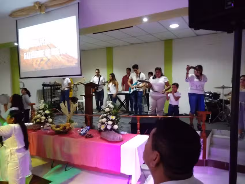 Iglesia De Dios Tierra Deseable