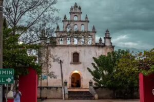 Iglesia de Dzoncauich