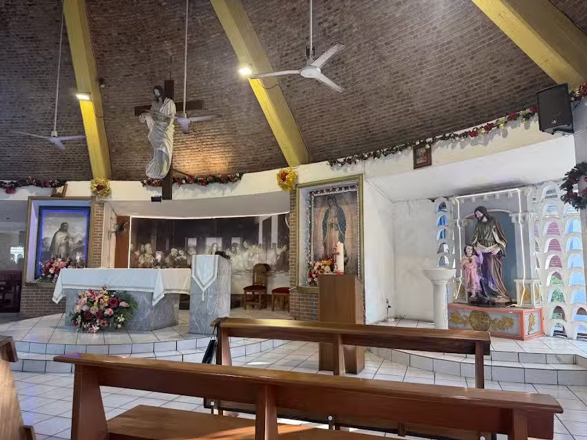 Iglesia de F&aacute;tima